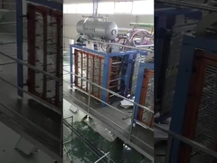 EPSのブロックの成形機