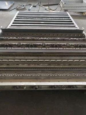 広く使用されているEPS模具 軽量で保温性のある製品設計 オーダーメイド形状と幾何学生産