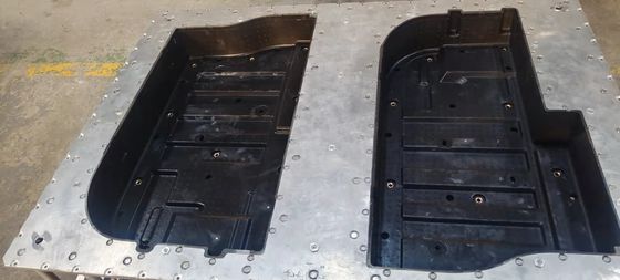 ISO9001 装飾用ストライプ 高強度 Eps 泡型 表面コーティング付き アルミ合金