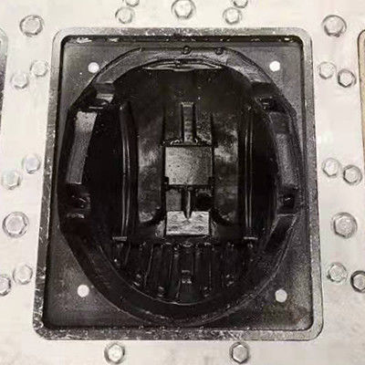 パーソナライズ EPS EPP 模具 ヘルメット内膜模具の種類